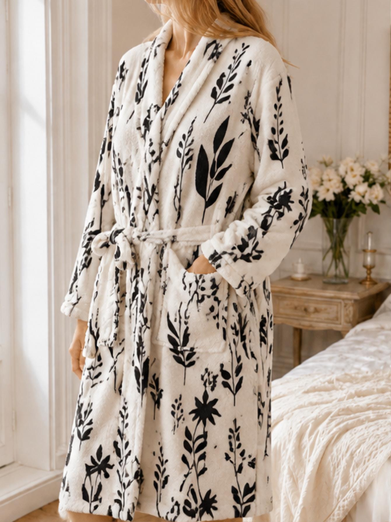 Bathrobe - Women Plus Size Black Leaf Botanical
